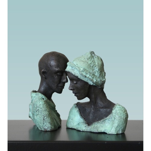 couple-1-9cm_-_op_houten_sokkel_166463588