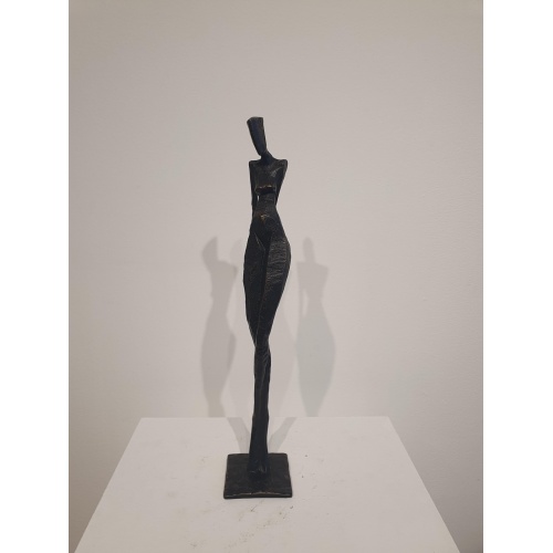 nelia_18-25_41cm